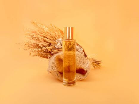 Eau de rinçage pour les cheveux blonds ou colorés