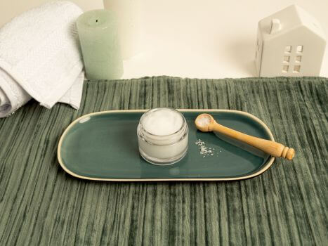 Le gommage corps au sel d’Epsom