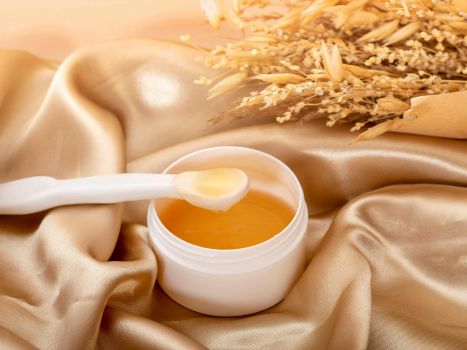 Gelée hydratante et assouplissante pour le visage