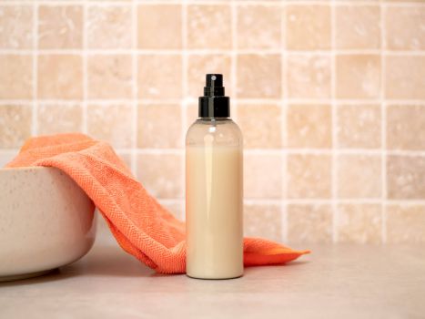 Spray nettoyant maison multi usage au vinaigre de citron