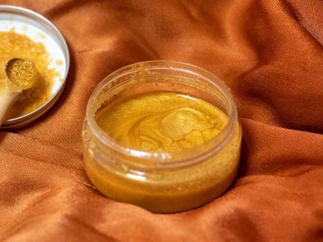 Le gommage aux mille cristaux