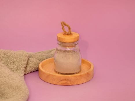 Shampoing sec pour cheveux bruns