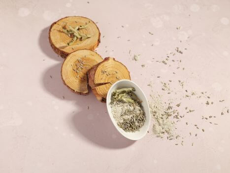 Poudre pour le bain détoxifiante à l’argile