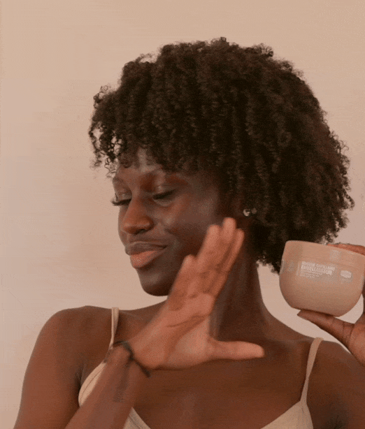 Organic beautifying hair mask