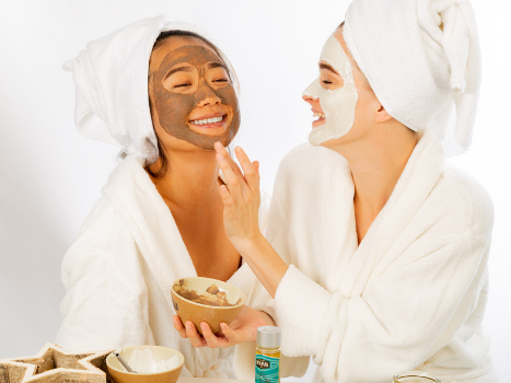 Take care of combination skin, skin that shines!